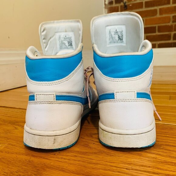 Nike Air Jordan 1 MID UNC Powder Blue White BQ6472-114 Womens Size 9.5 - Picture 6 of 12